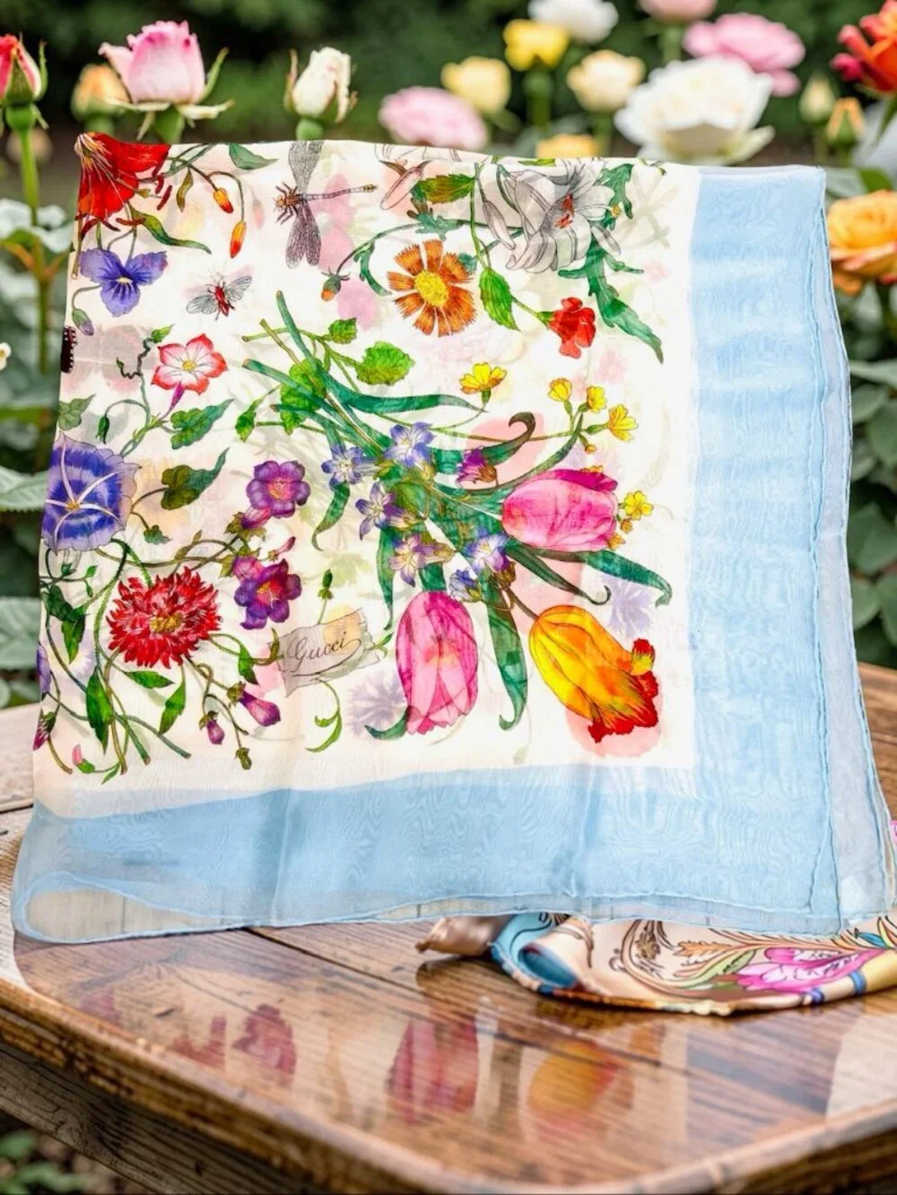 Beautiful Gucci V. ACCORNERO Floral Silk Chiffon Scarf Light Blue Green Pink (20